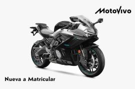 CF Moto 675 SR-R